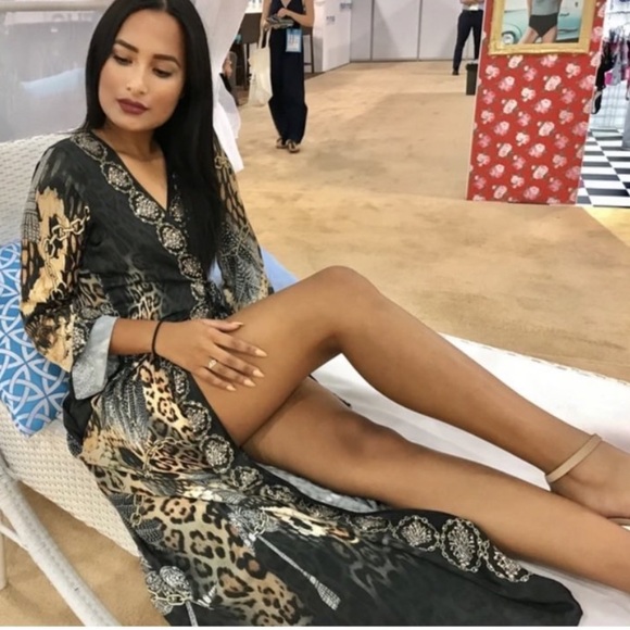 NWT Animal Print Duster Kimono - Perfect for Any Occasion - Picture 1 of 6